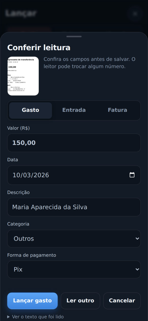 Conferir leitura: o app preencheu valor, data e descrição a partir da foto de um comprovante
